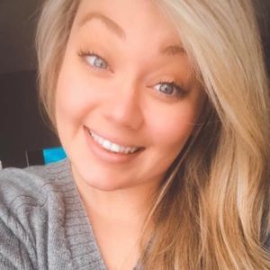 Meet your Posher, Arielle